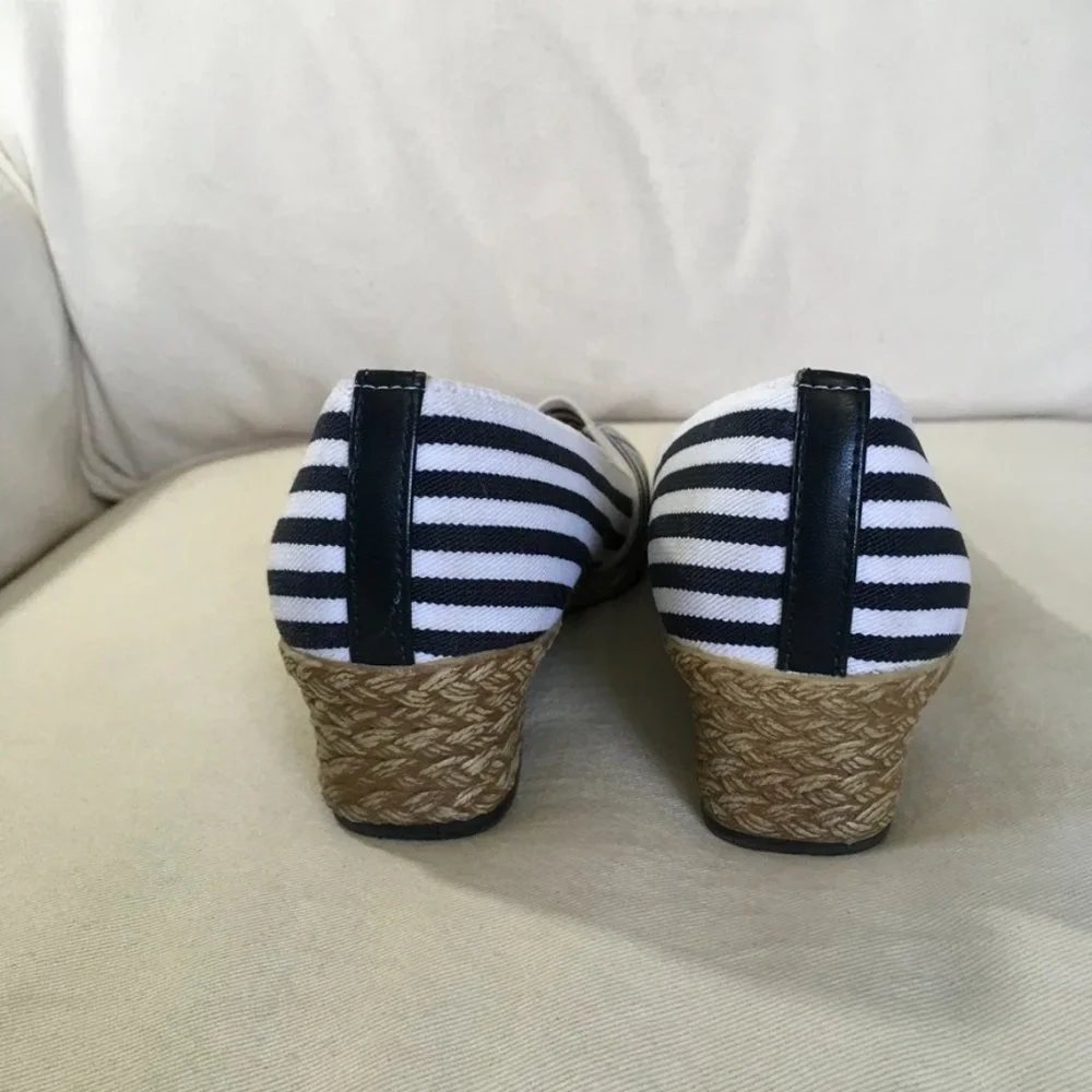 Life Stride wedge Jute Shoe